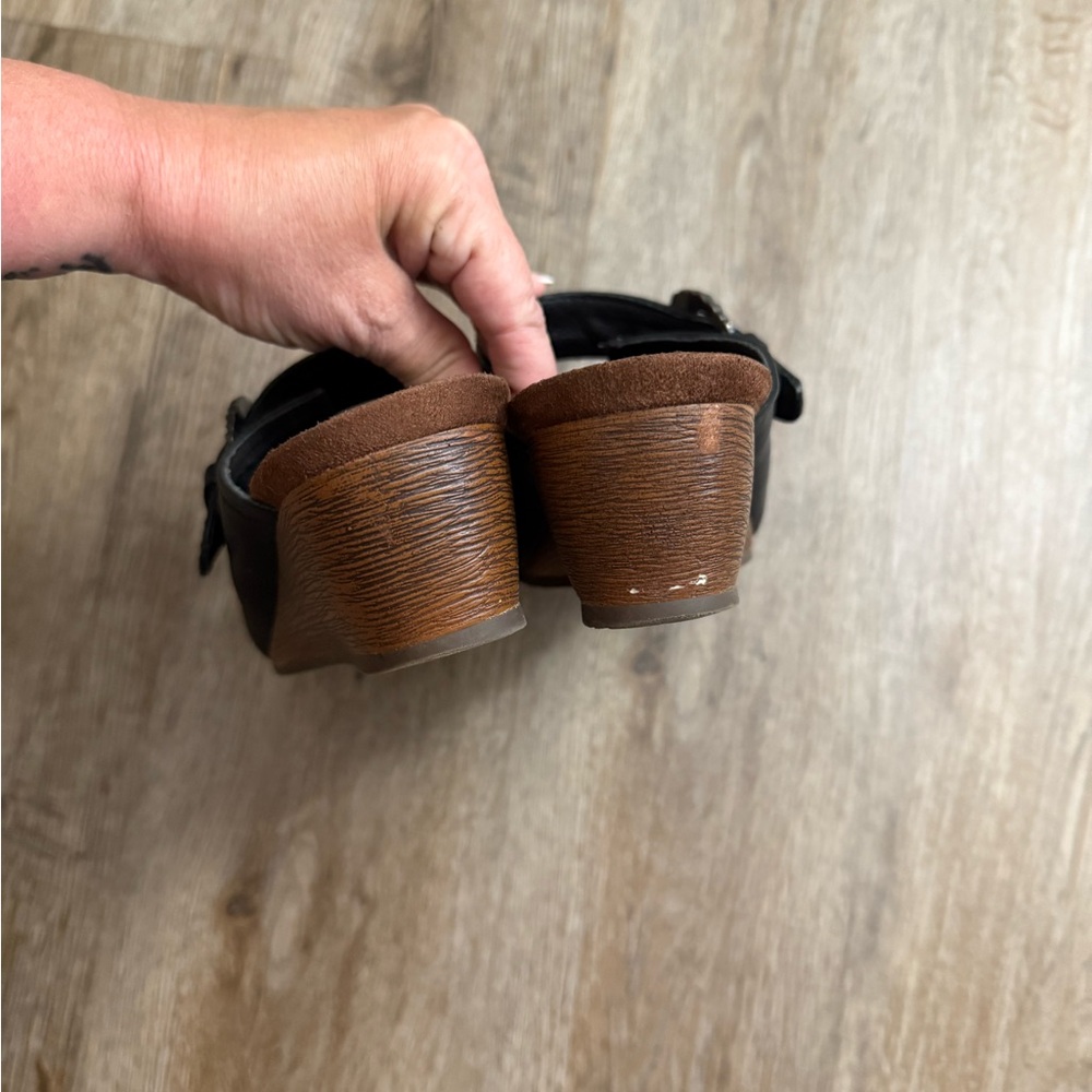 BareTraps • Luna Mary Jane Mules - Picture 10 of 12